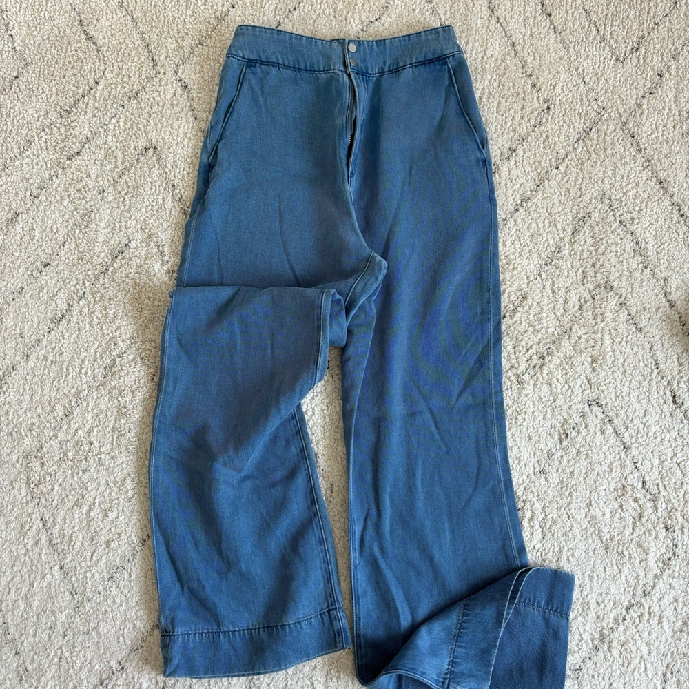 Uniqlo Blue Wide-Leg High Waist Lightweight Denim Pants
